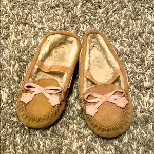 Size 7/8 toddler Moccasins